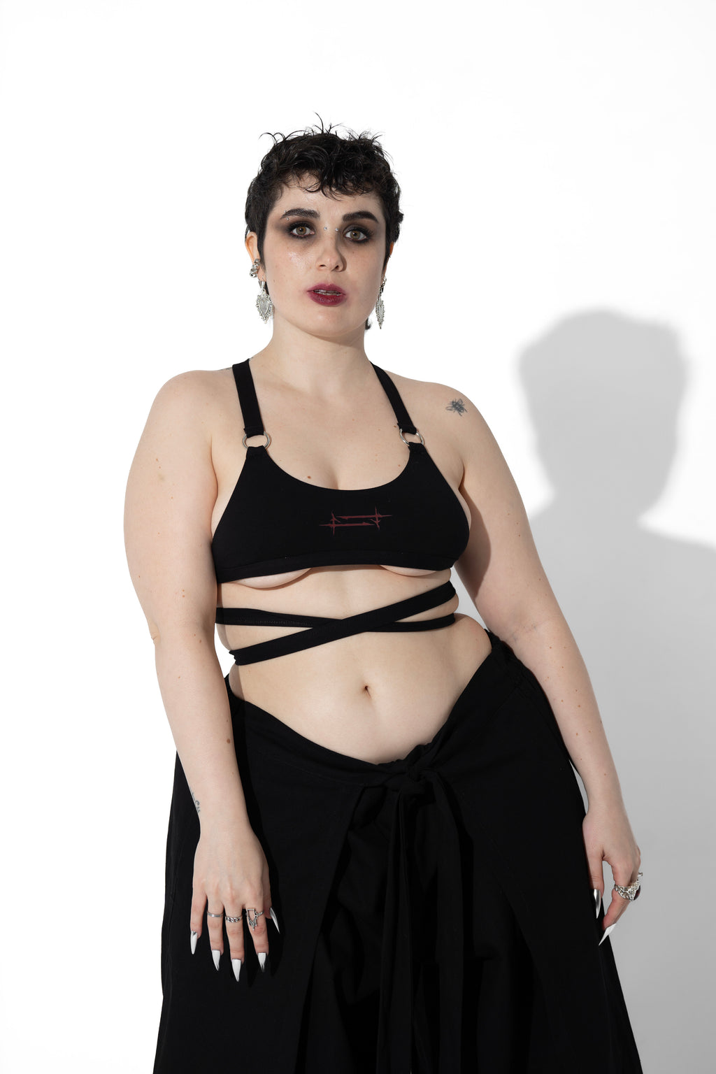 STRAP CROP TOP